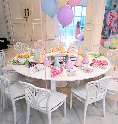 Kids Round Table