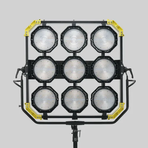 Lightstar LUXED 9-Bulb Bi-Color LED 1620W