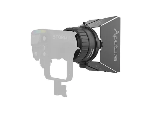 CF4 Fresnel & Barndoor