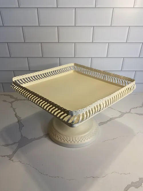 Square Off White Pedestal Stand