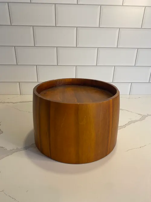 Round Wood Riser