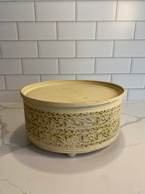 Cream with Gold Cake Stand