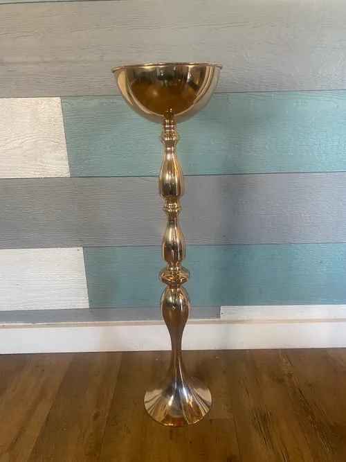 Tall Rosey Gold Flower Stand