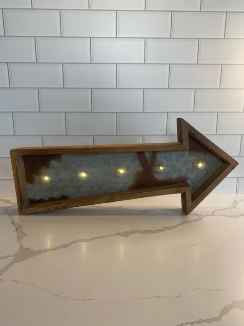 Arrow Marquee Sign
