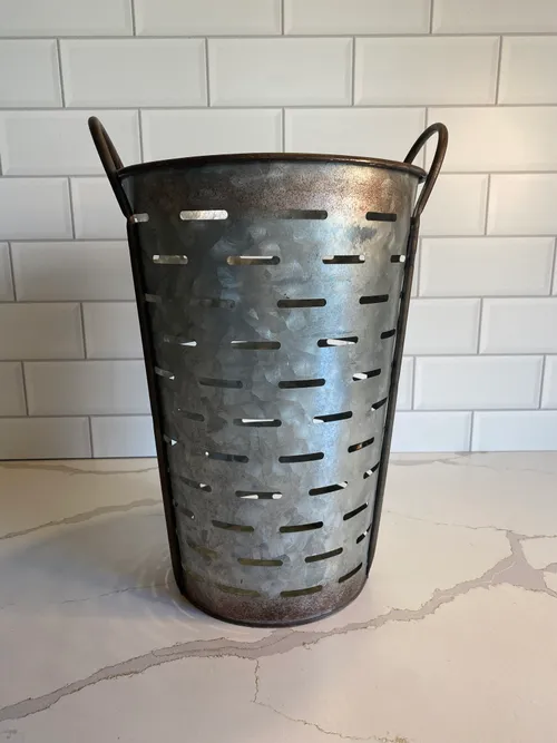 Medium Olive Bucket
