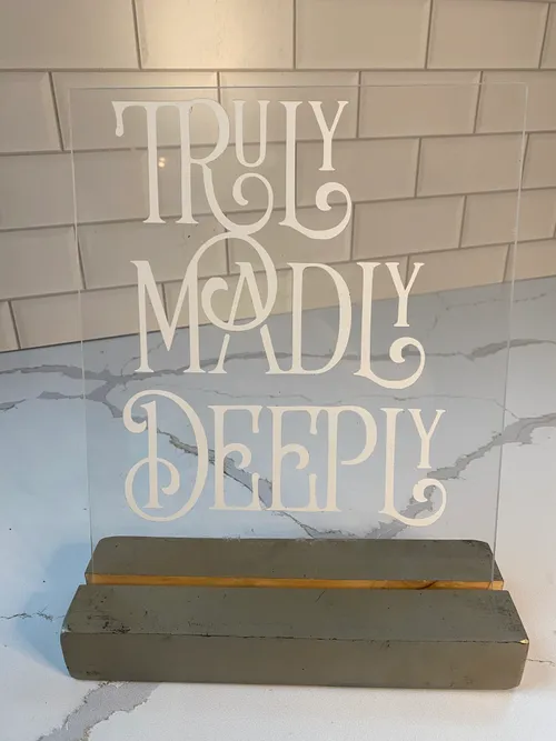 Acrylic Sign 