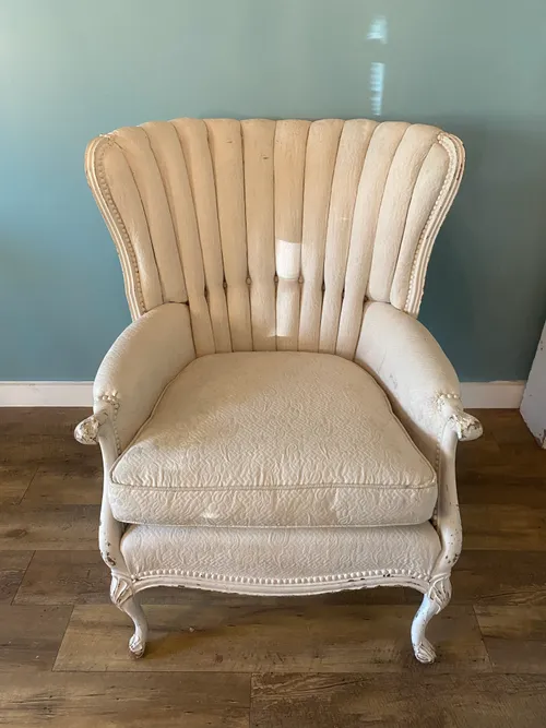 King Vintage Cream Chalkpainted Chair