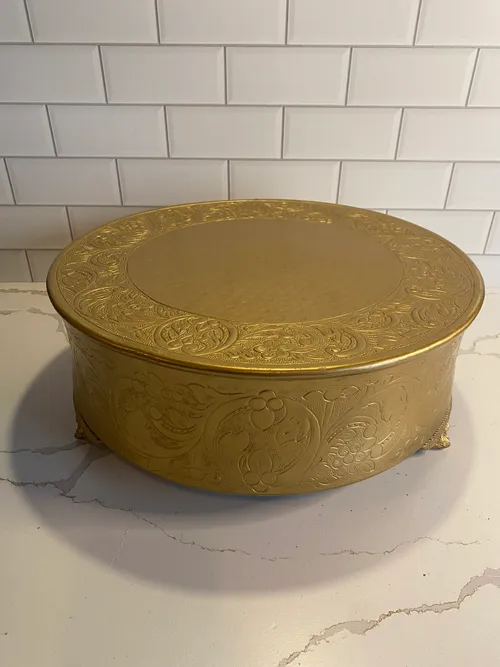 Medium Gold Cake Stand