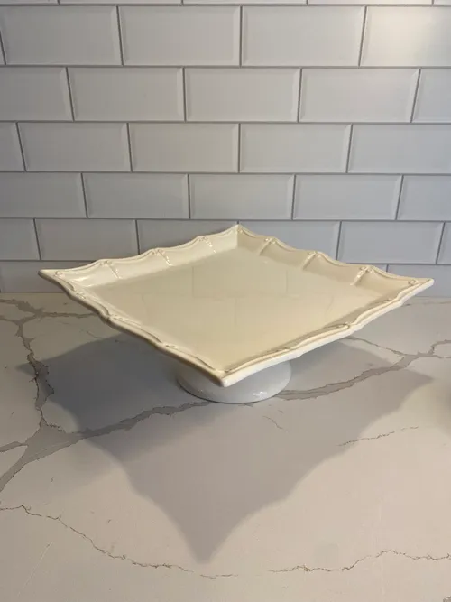 Square Scalloped Cake Pedestal