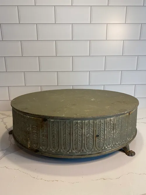 Large Light Grey Cake Stand