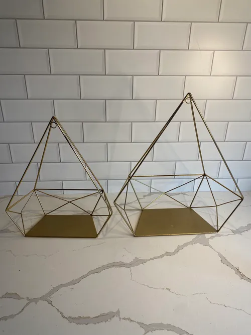 Set of 2 Gold Metal Trangle Display Shelves