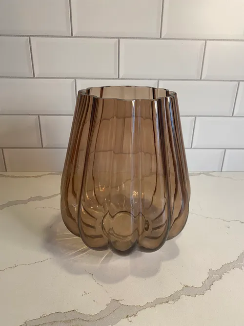 Medium Curvy Amber Vase