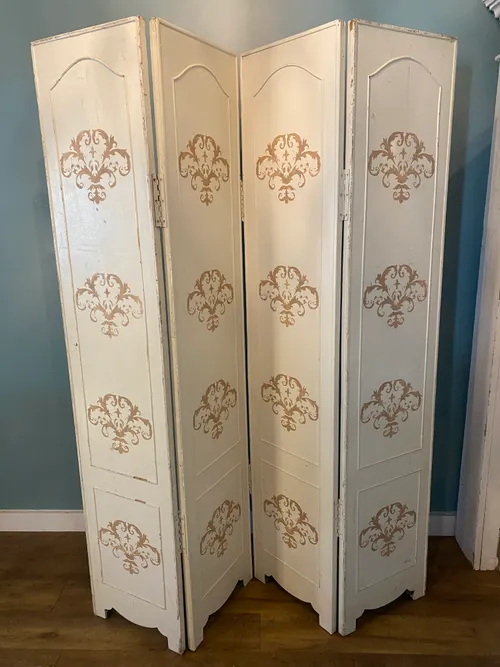 4 Panel Cream Divider