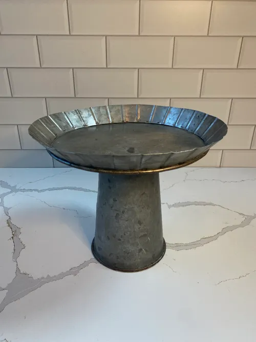 Medium Galvanized Pie Stand