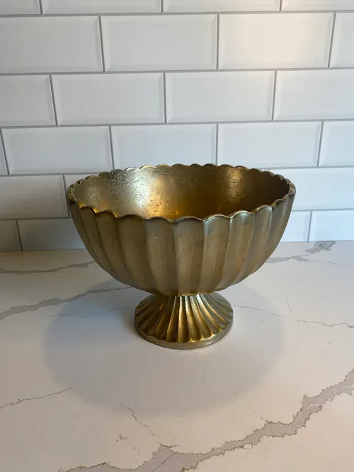 Medium Gold Scalloped Compote