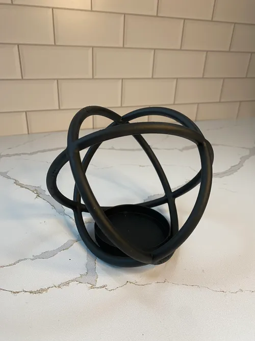 Black Round Metal Tealight Holders
