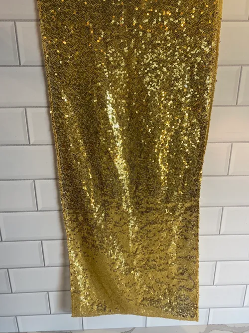 Bright Gold Sequinced Runner