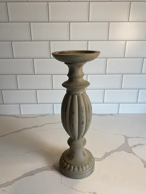 Grey Curvy Candleholder