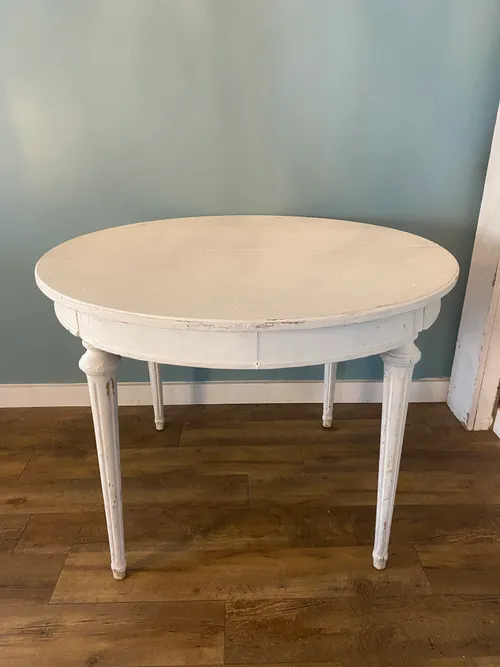 White Round Table
