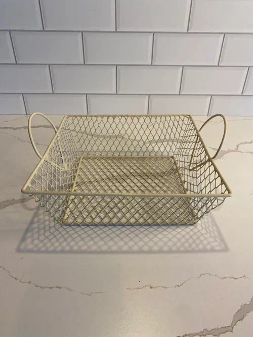 Cream Basket Napkin Holder