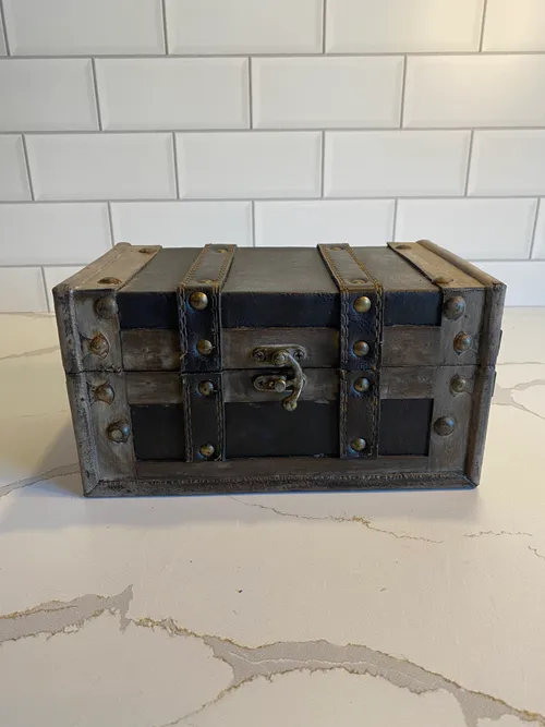 Small Treasure Trunk Box