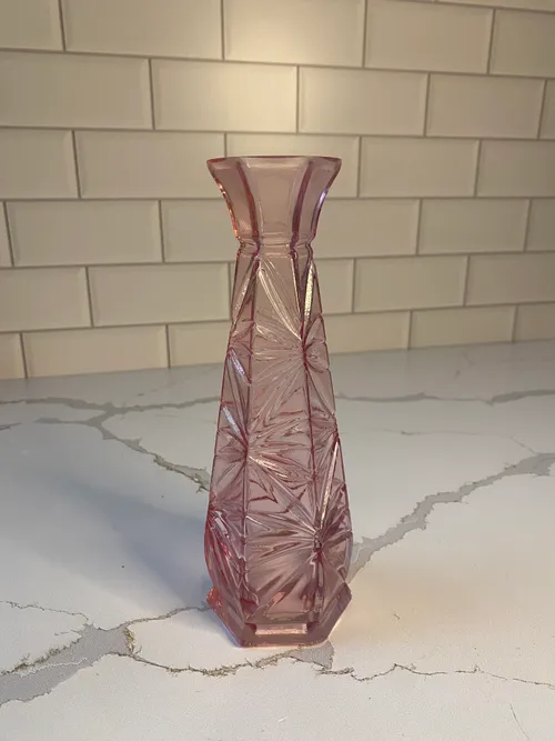 Medium Pink Bud Vase