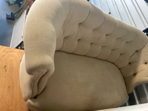 Soft couch Love seat