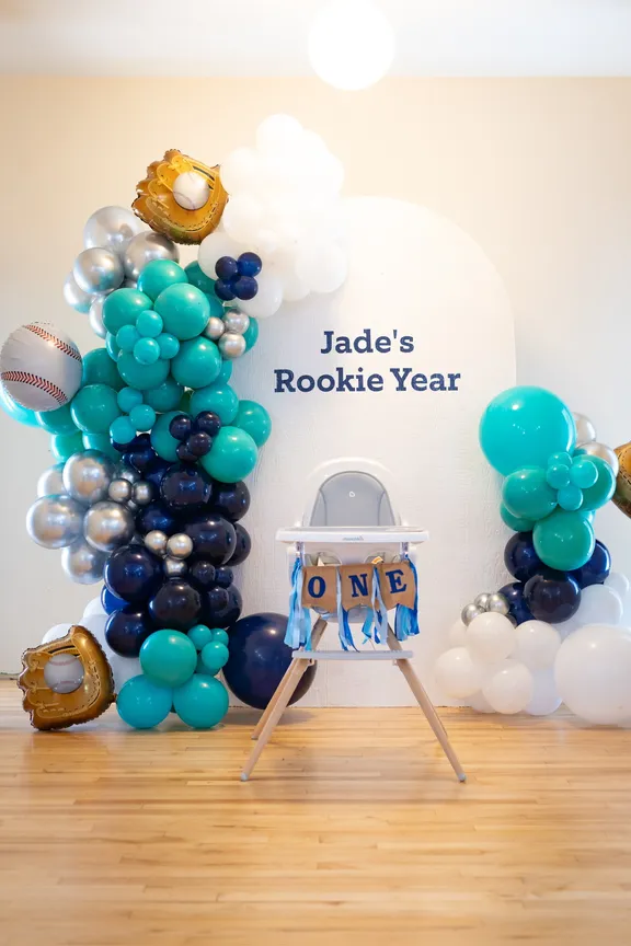 Backdrop Stands: Standard collection image