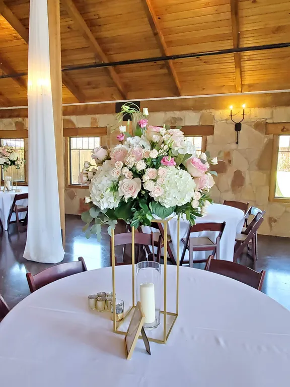 Decor - Vases, Vessels, Lanterns & More collection image