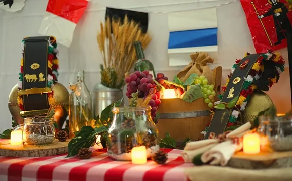 Products package table decoration Swiss collection image