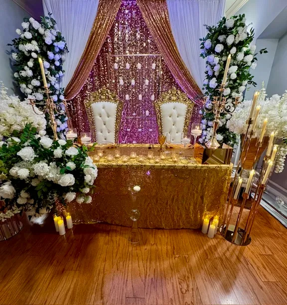 Sweetheart Table with Throne Chairs  collection image