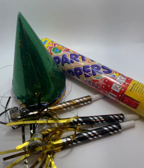 HOLIDAY collection image