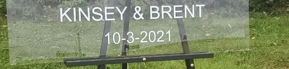 Category_PERSONALIZATIONS VINYL LETTERING collection image