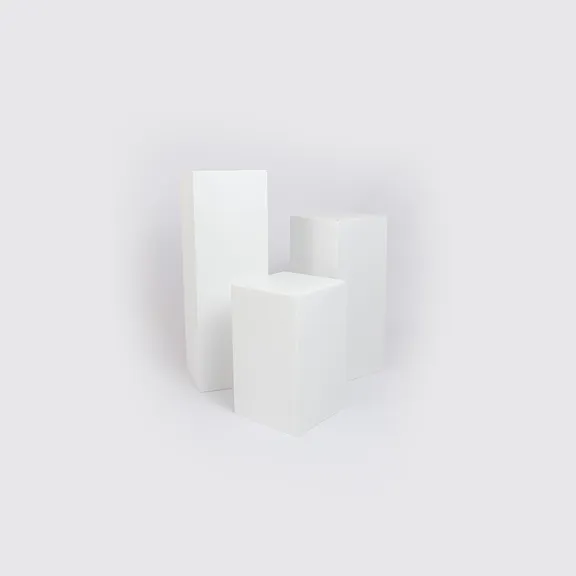 Category_Plinths, Easels & Arrangement Accessories collection image