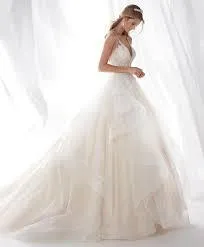 VESTIDOS DE 15 Y NOVIAS collection image
