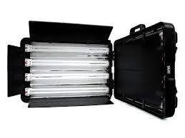 FLUORESCENTE  collection image