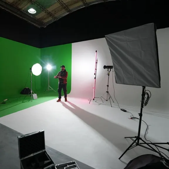COMBO VIDEOCLIP (estudio + equipos) collection image