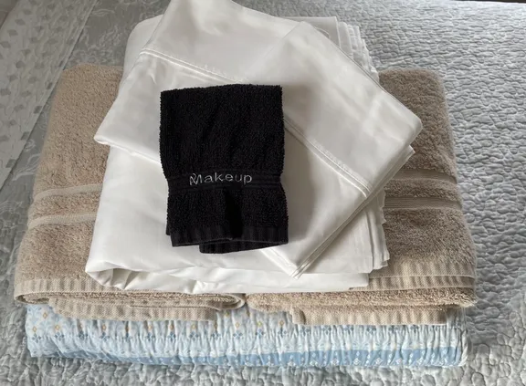 Bedding Bundles collection image