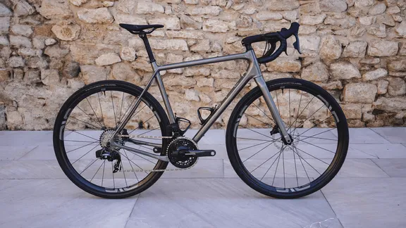 Standard gravel bike collection image