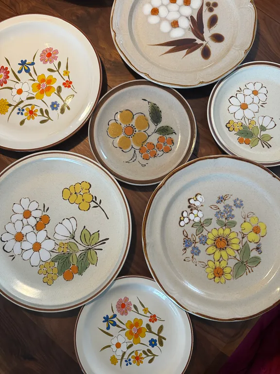 Plateware collection image