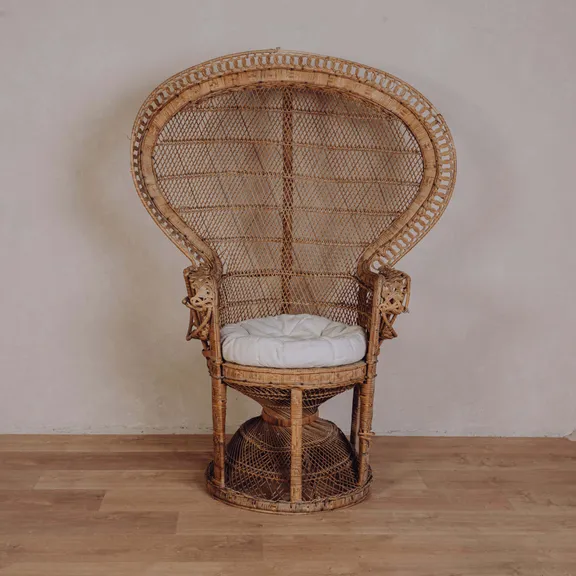 Fauteuil & poufs collection image