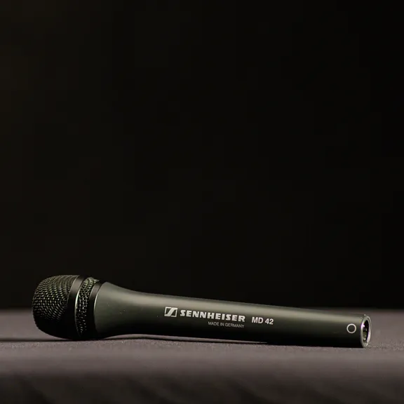 Handheld Microphones collection image