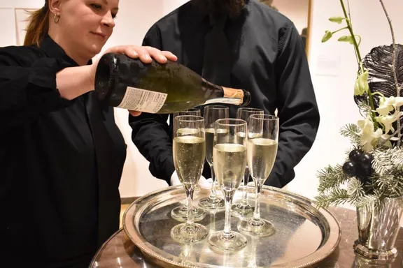 Glassware collection image