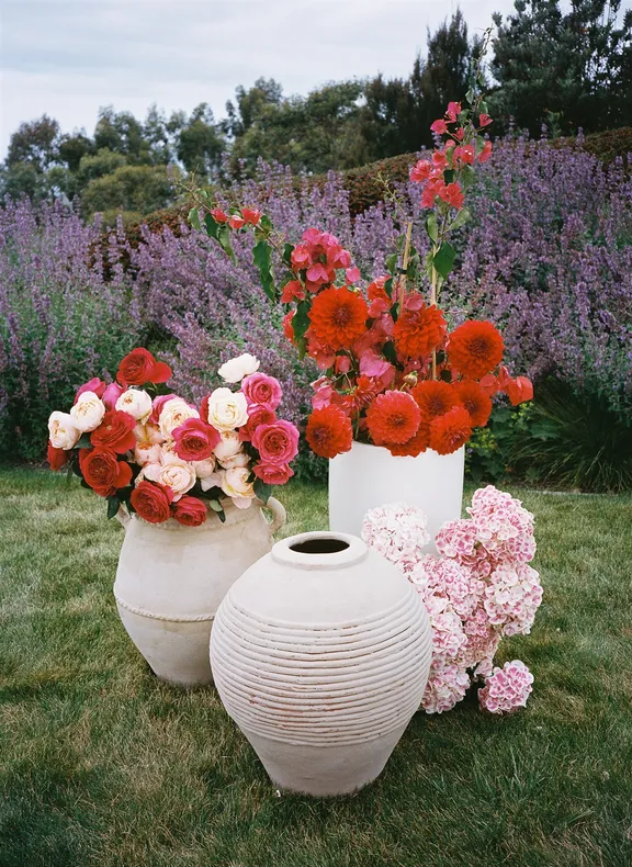URNS & PLINTHS collection image