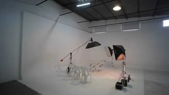 ESTUDIO DE FOTOGRAFIA Y VIDEO collection image