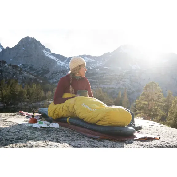 All Sleeping Bags & Quilts | Sleeping Pads | Sleep Systems collection image