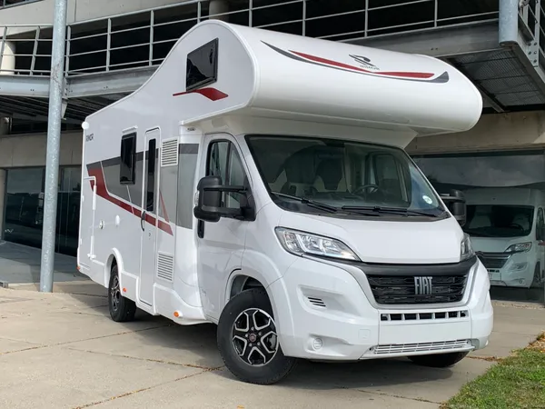 Rimor Seal 5 Fiat 140Pk Automaat 5 personen RBD-058