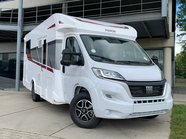 Rimor Seal 95 Fiat 140Pk 5 Personen RBD-131