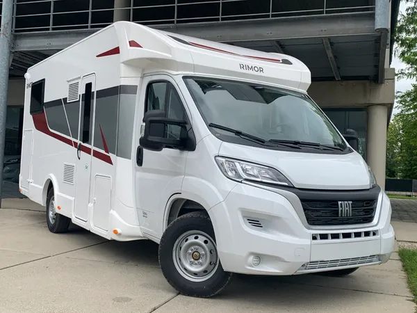 Rimor Seal 95 Fiat 140Pk 5 Personen RBD-031