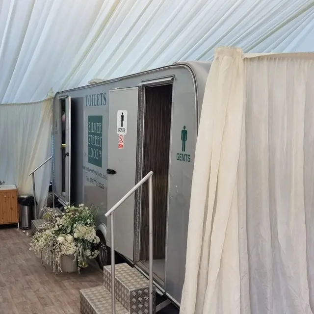 Luxury restroom trailer